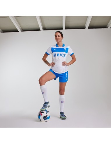 Camiseta Local Mujer Universidad Católica 2025
