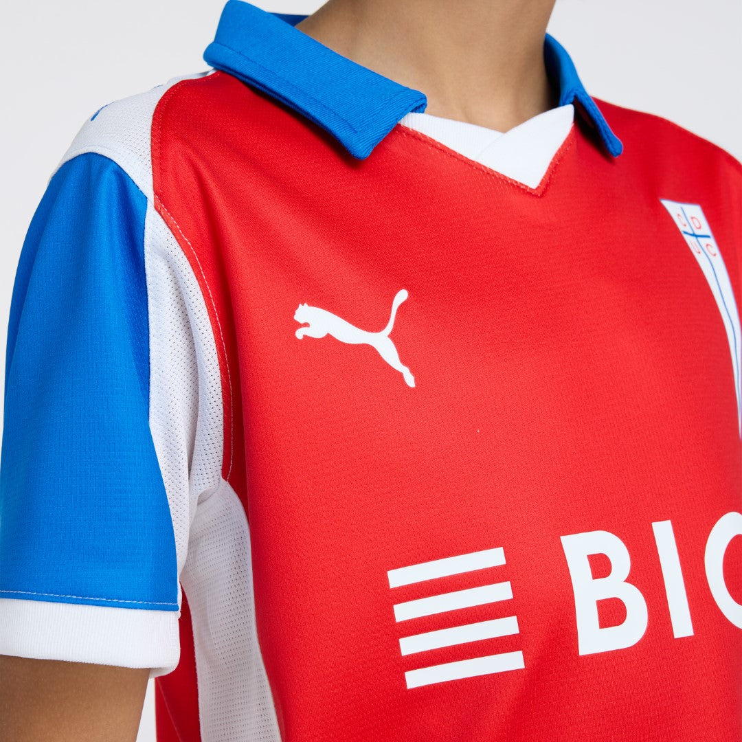 Camiseta Visita Niño UC 2026