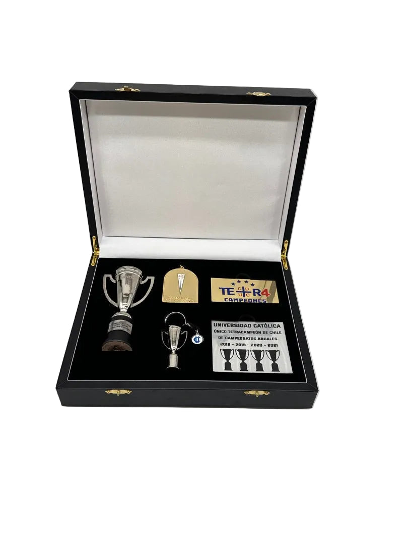 Kit Premium Tetracampeonato UC2018-2021