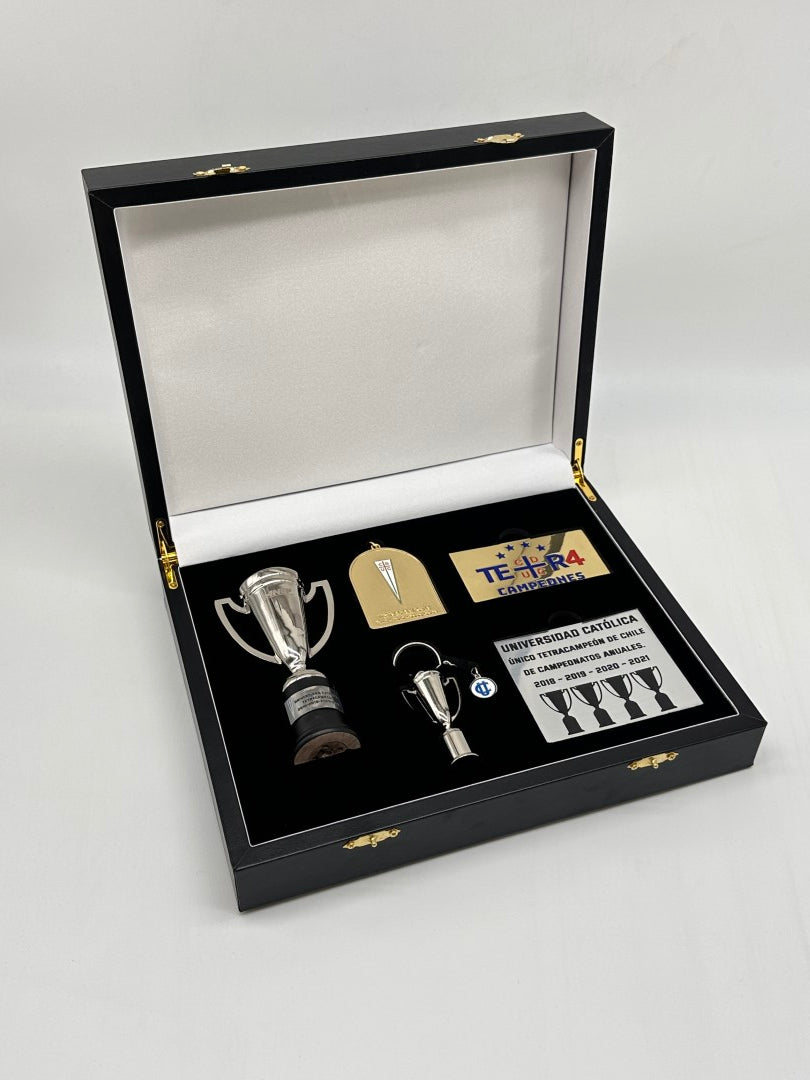 Kit Premium Tetracampeonato UC2018-2021